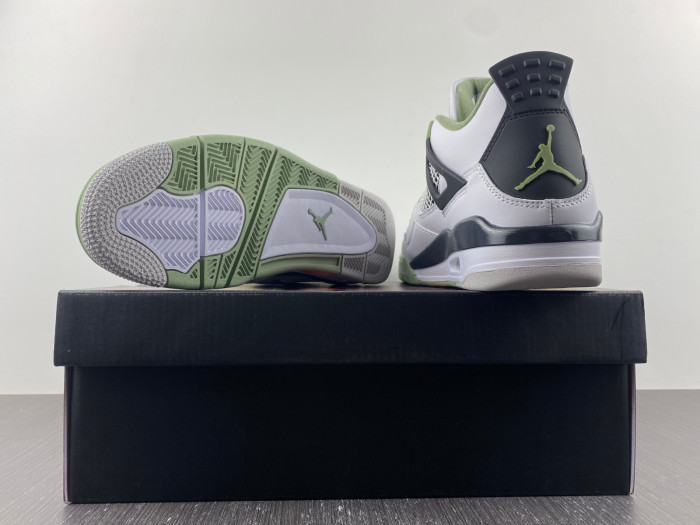 Air Jordan WMNS AIR JORDAN 4 RETRO 