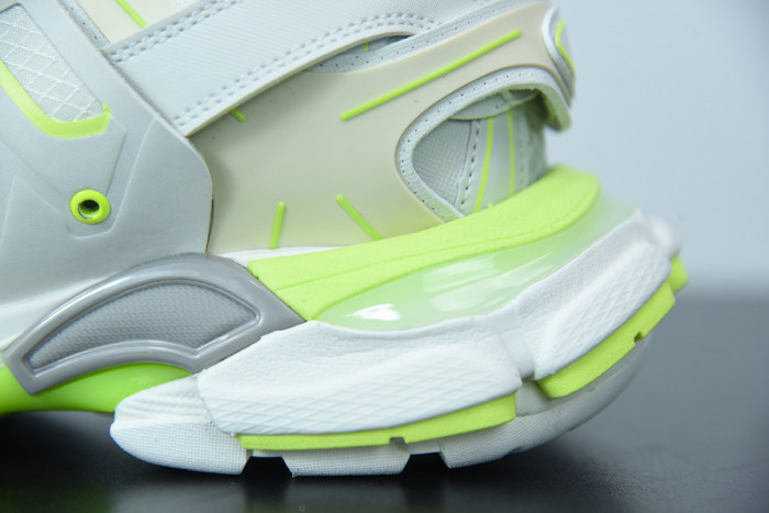 BL TRIPLE S TRAINERS