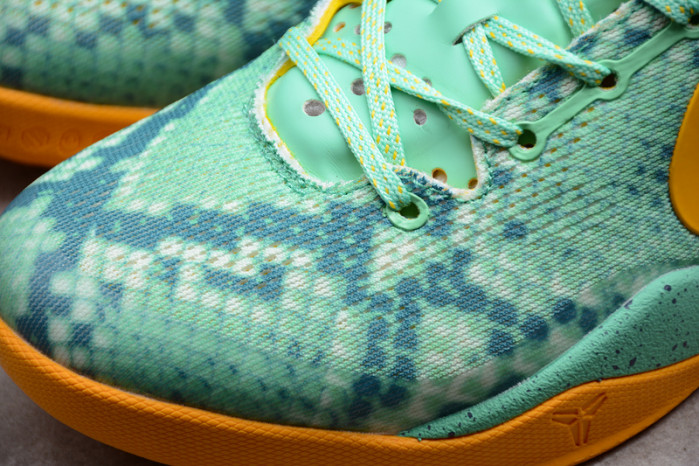 Nike ZOOM KOBE KOBE 8 