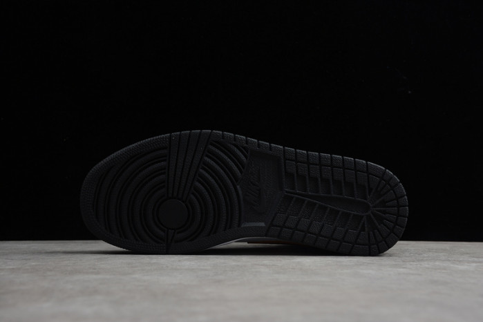 AIR JORDAN 1 MID PATENT